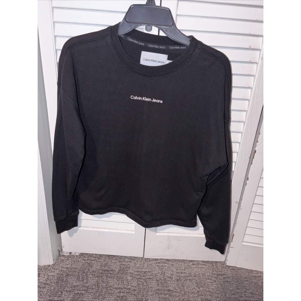 Pre-loved Calvin Klein Womens Long Sleeve Crop Top Pullover Sweater Size S Black